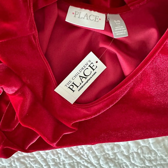 NEW Children’s Place Red Velvet dress cross back l/s 5/ - Picture 2 of 4